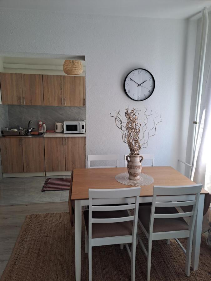 Enjoy Traveling Apartment